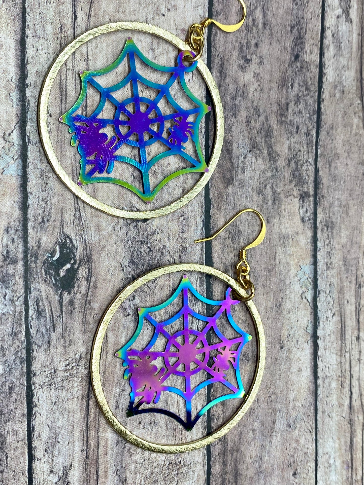 Spider hoop earrings item#s1123-e13